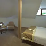 Evelin Deluxe House Gasthof 4*