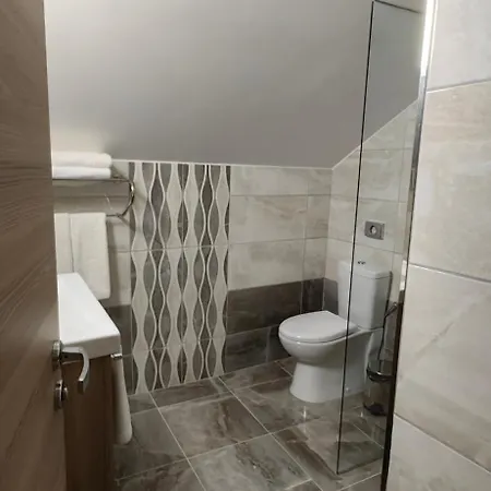 Evelin Deluxe House بيت ضيافة