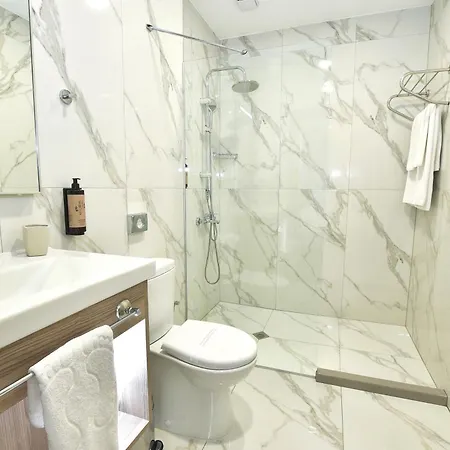 Evelin Deluxe House 4*