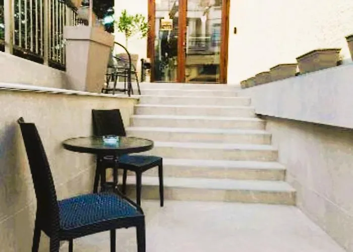 Evelin Deluxe House 4*