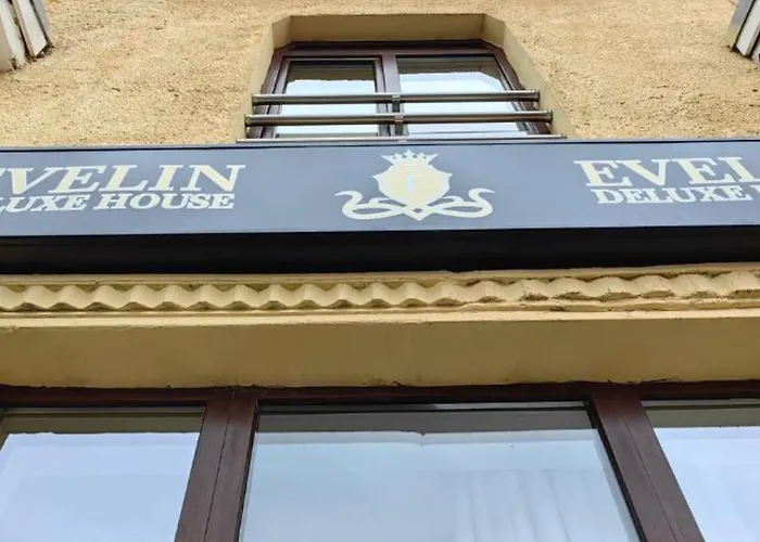 Evelin Deluxe House Гостевой дом