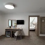 بيت ضيافة Evelin Deluxe House 4*