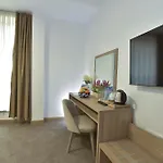 بيت ضيافة Evelin Deluxe House 4*