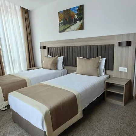 Evelin Deluxe House Guest house *