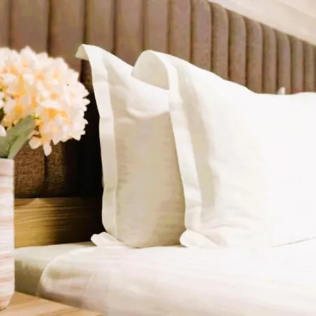 Evelin Deluxe House 4* 플로브디프