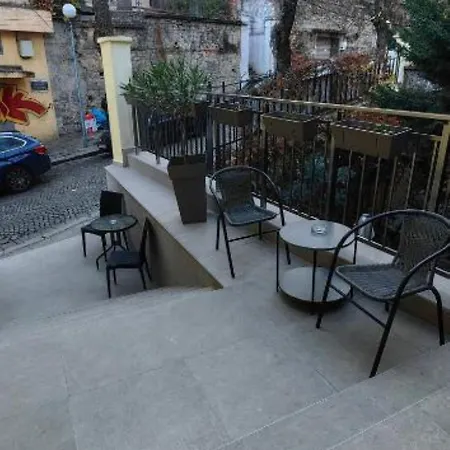 Evelin Deluxe House 4*