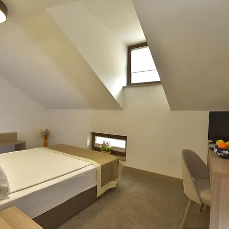 Evelin Deluxe House Pensiune Plovdiv