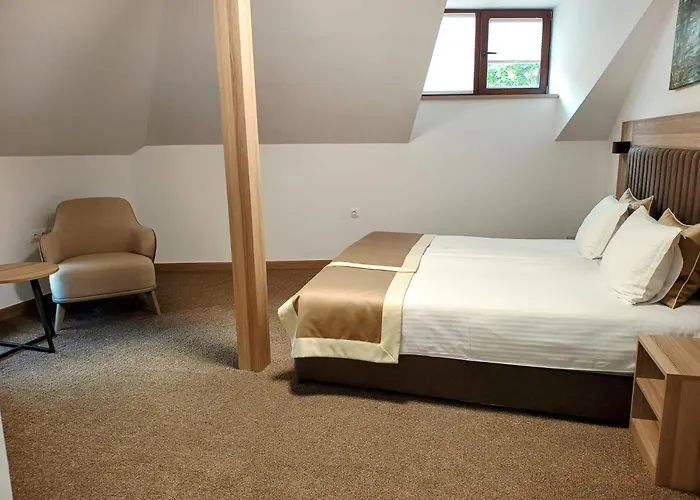 Evelin Deluxe House Maison d'hôtes 4*