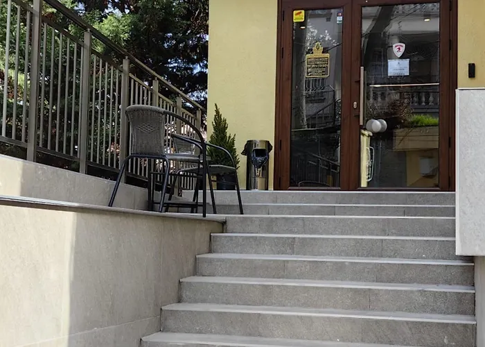 Maison d'hôtes Evelin Deluxe House 4*