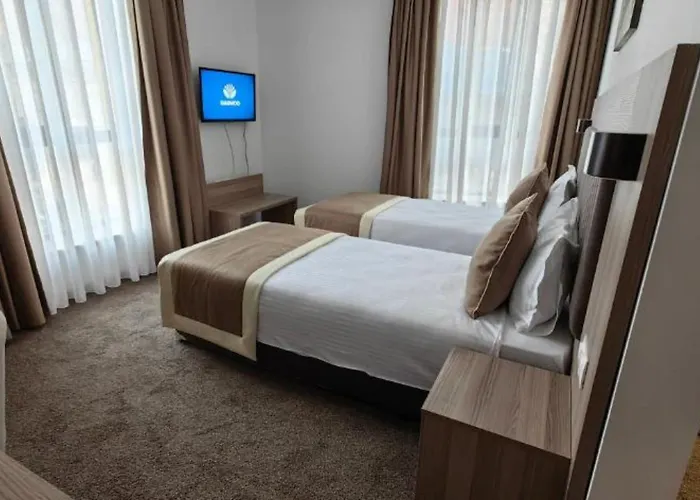 Maison d'hôtes Evelin Deluxe House 4*