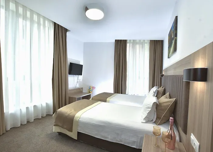 Maison d'hôtes Evelin Deluxe House 4*